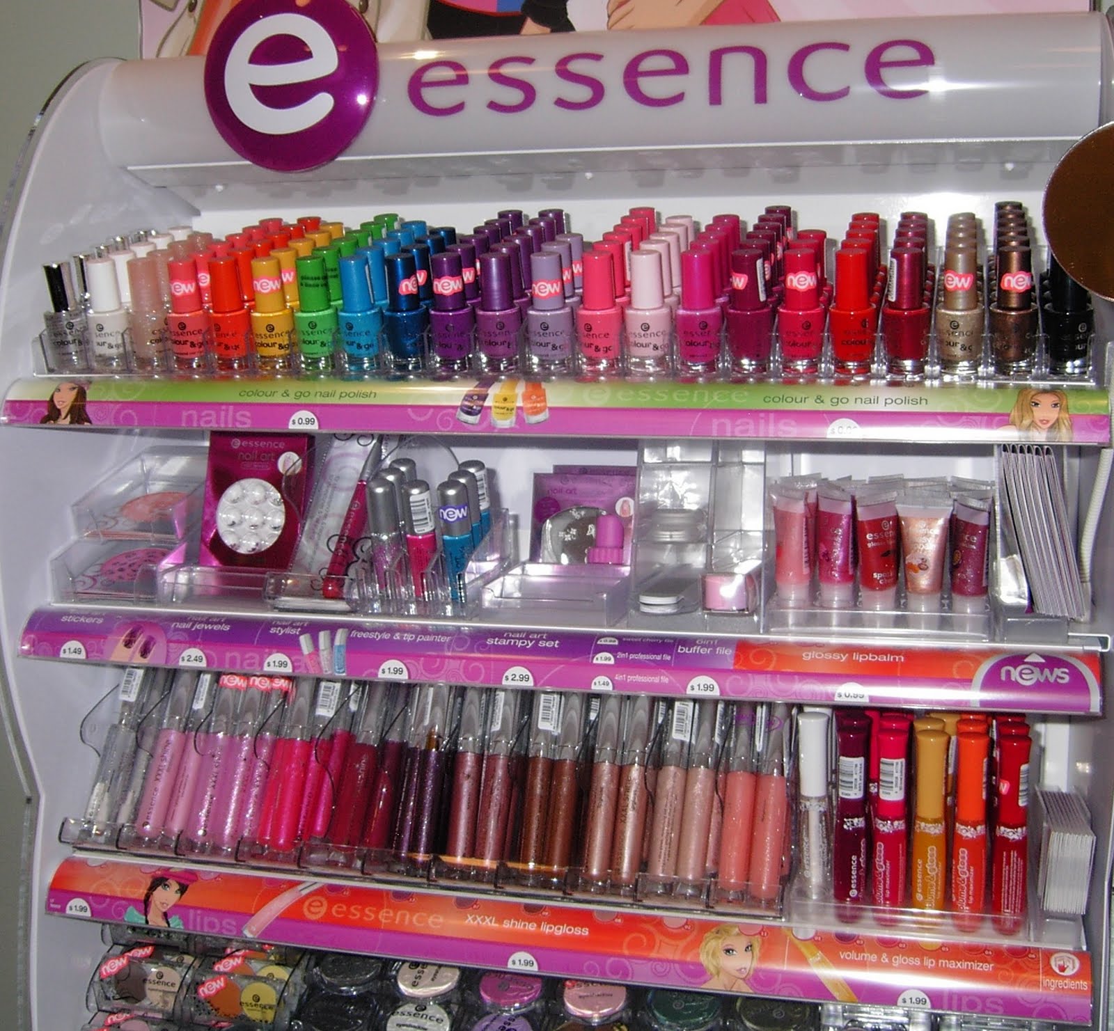 Essence-Display